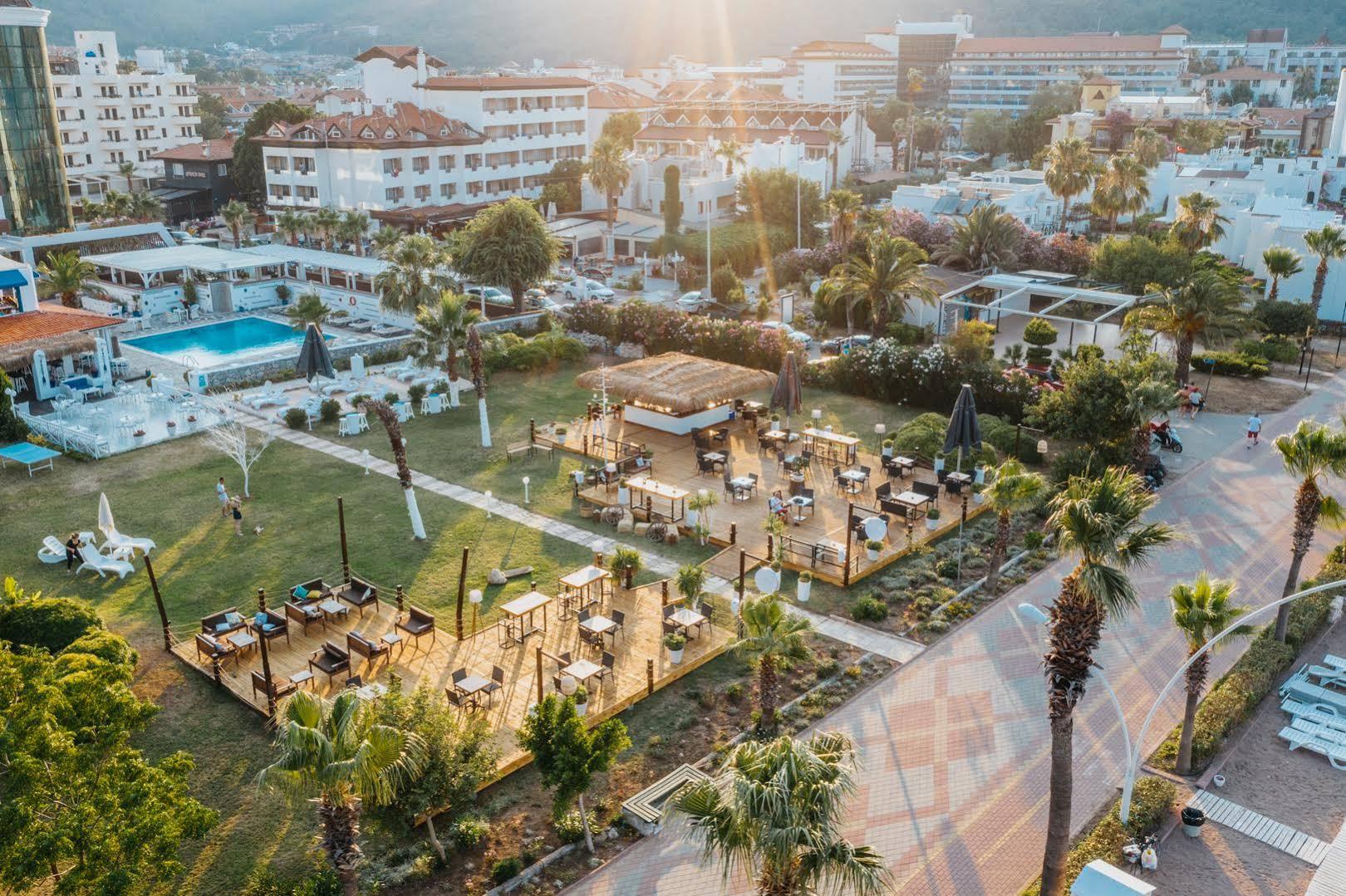 Casa & Blanca Hotel (Adults Only) İçmeler Buitenkant foto