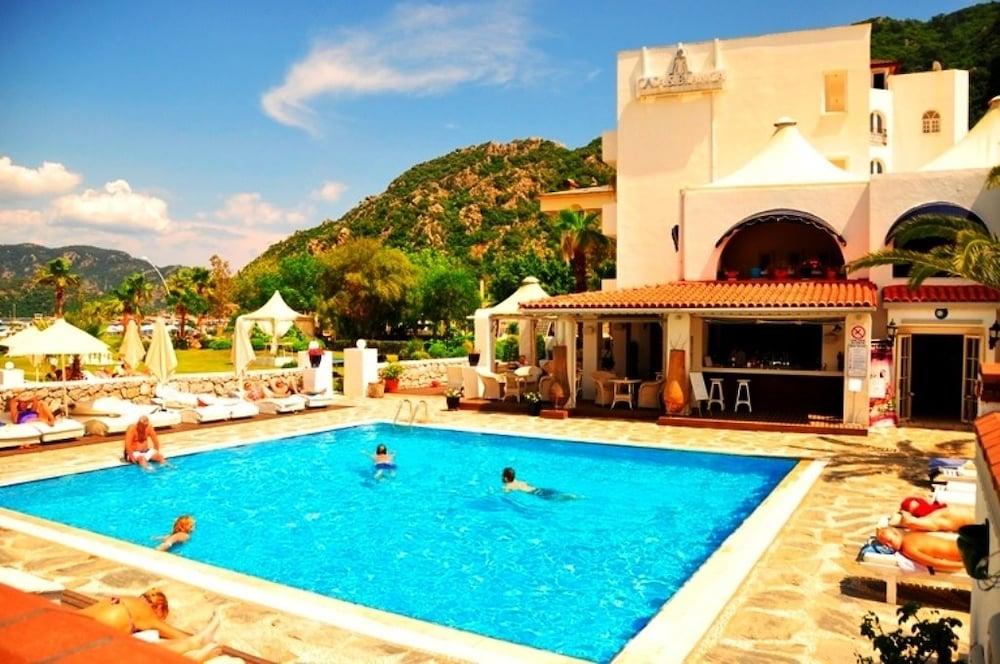 Casa & Blanca Hotel (Adults Only) İçmeler Buitenkant foto