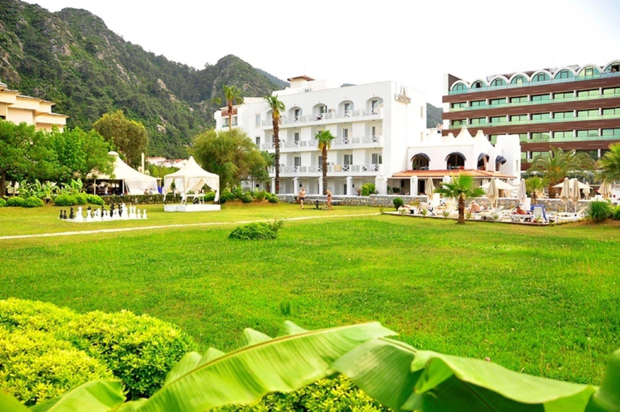 Casa & Blanca Hotel (Adults Only) İçmeler Buitenkant foto
