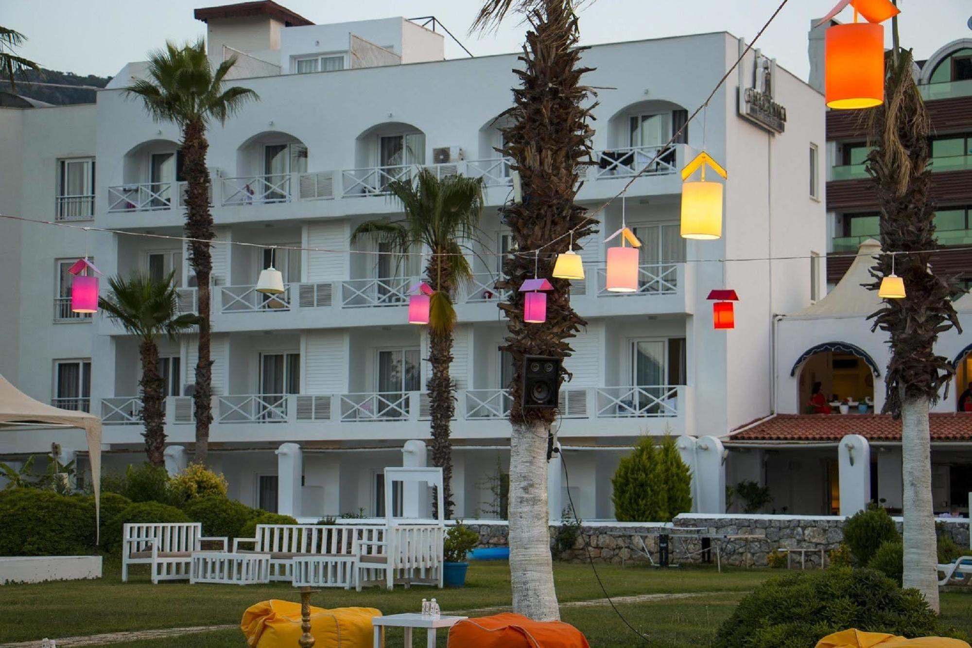 Casa & Blanca Hotel (Adults Only) İçmeler Buitenkant foto